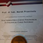Medal BENE MERENTIBUS COETUI POLONORUM ET POLONICAE CURAE PASTORALI dla Profesora Marka Przeniosło